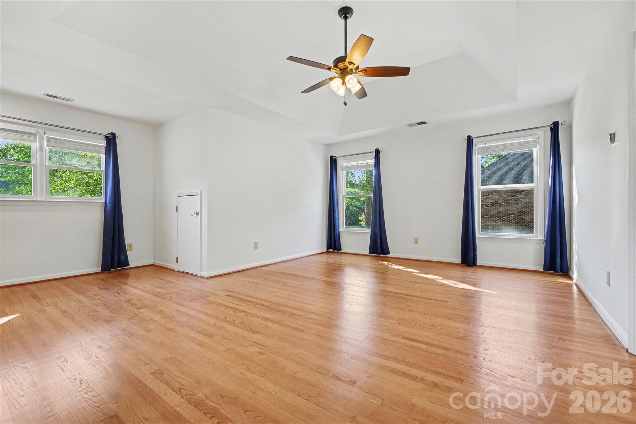 6123 Glen Manor Drive Charlotte NC 28269