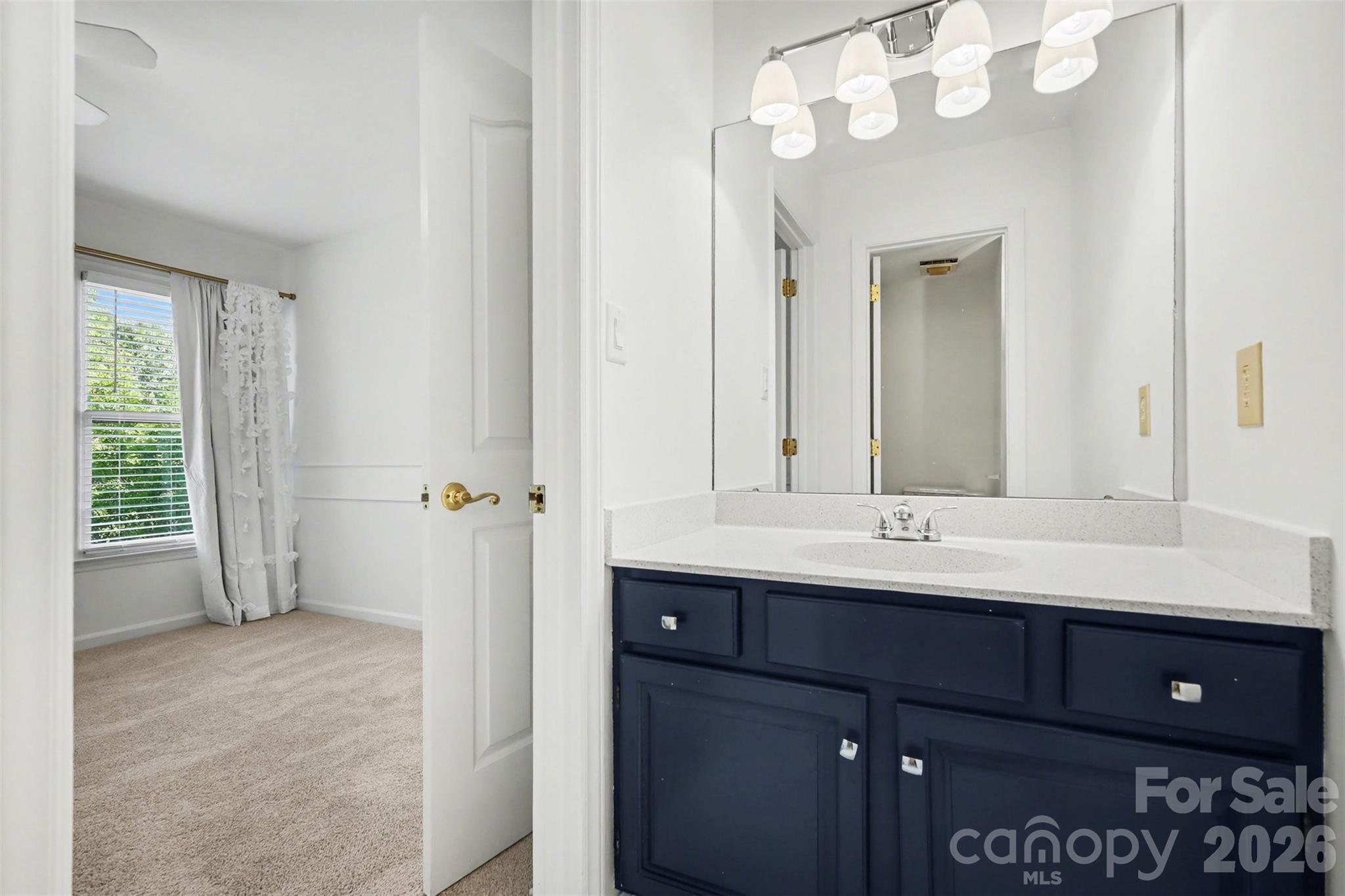 6123 Glen Manor Drive Charlotte NC 28269