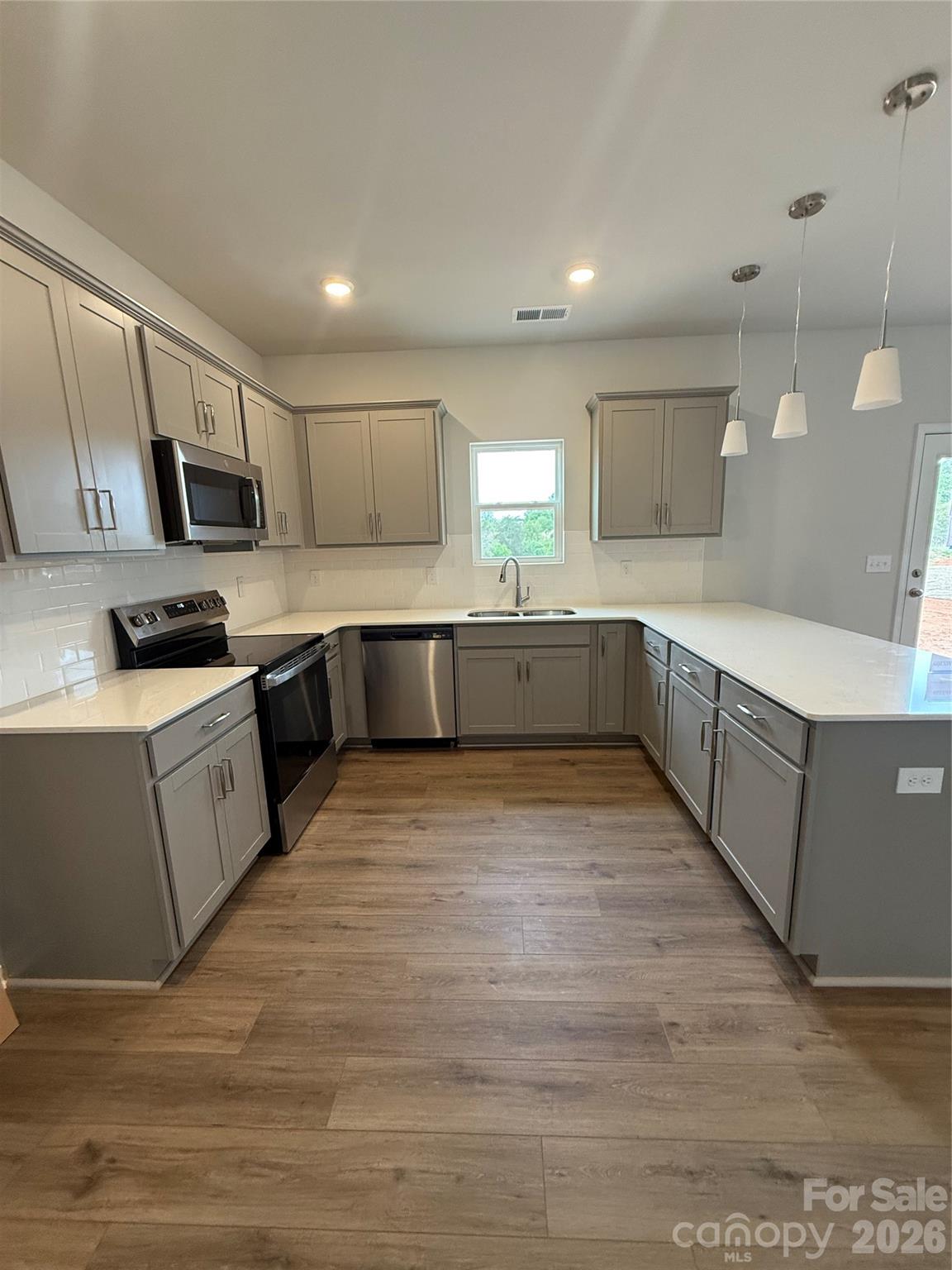 1641 Piper Creek Avenue Newton NC 28658