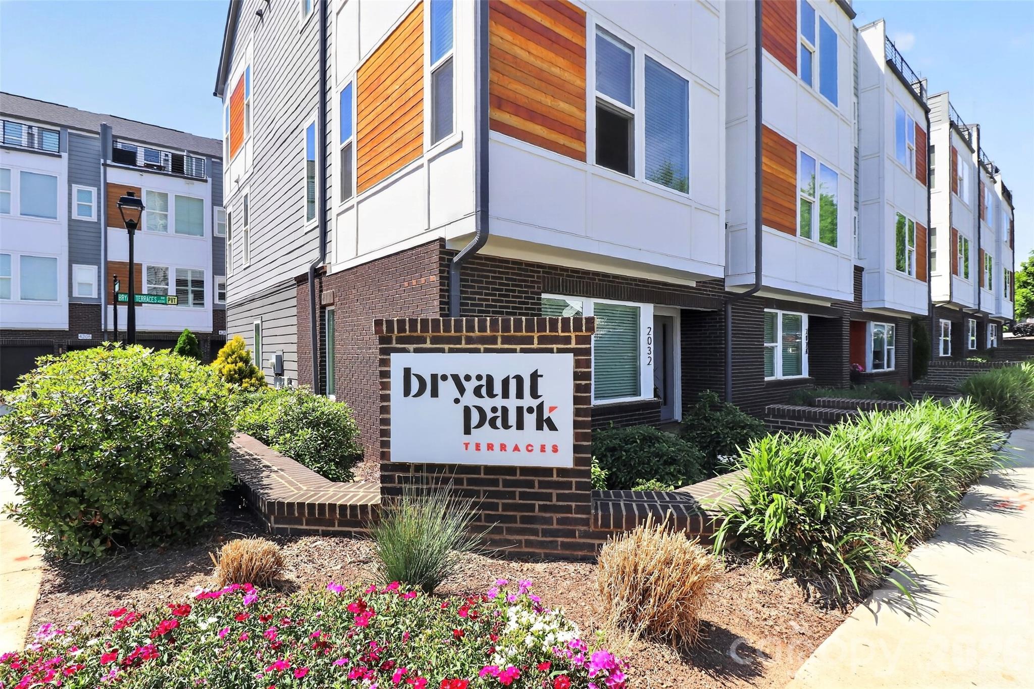 2024 Bryant Park Drive Charlotte NC 28208