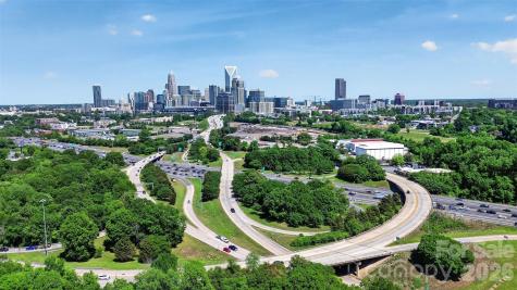 2024 Bryant Park Drive Charlotte NC 28208