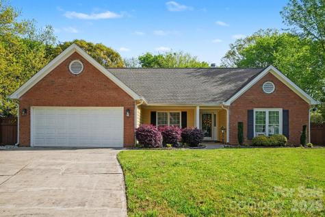 12201 Windus Court Charlotte NC 28273