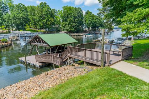 7545 Rabbit Circle Denver NC 28037