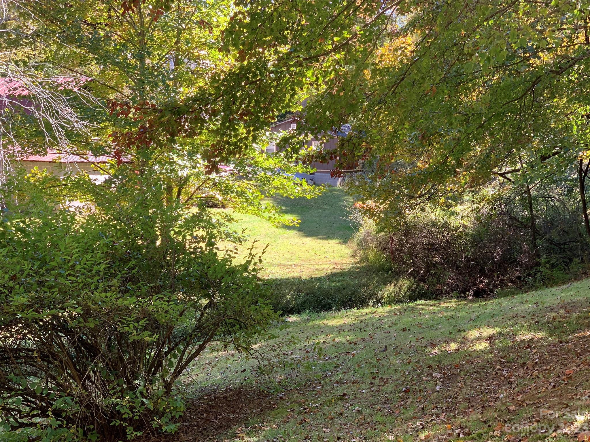 9 Wooded Valley Lane Burnsville NC 28714