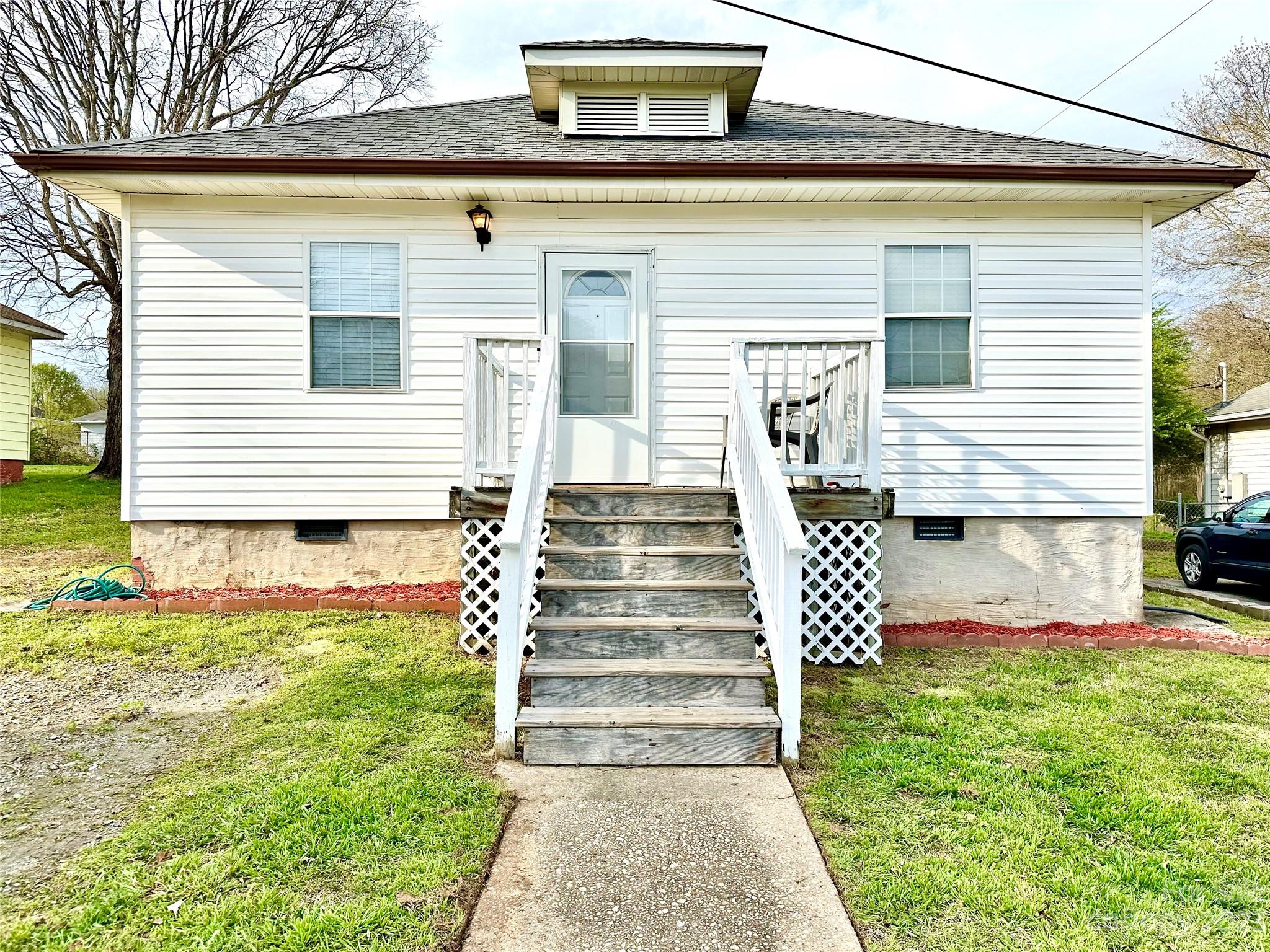 34 Ranlo Avenue Gastonia NC 28054