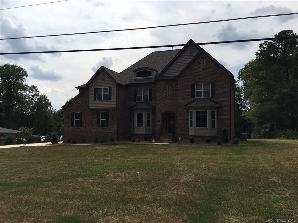 742 Elizabeth Lane Matthews NC 28105