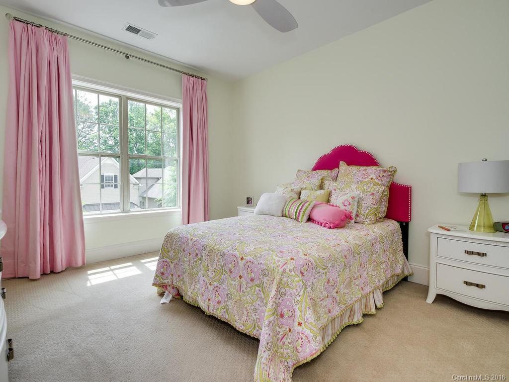 7410 Edenbridge Lane Charlotte NC 28226