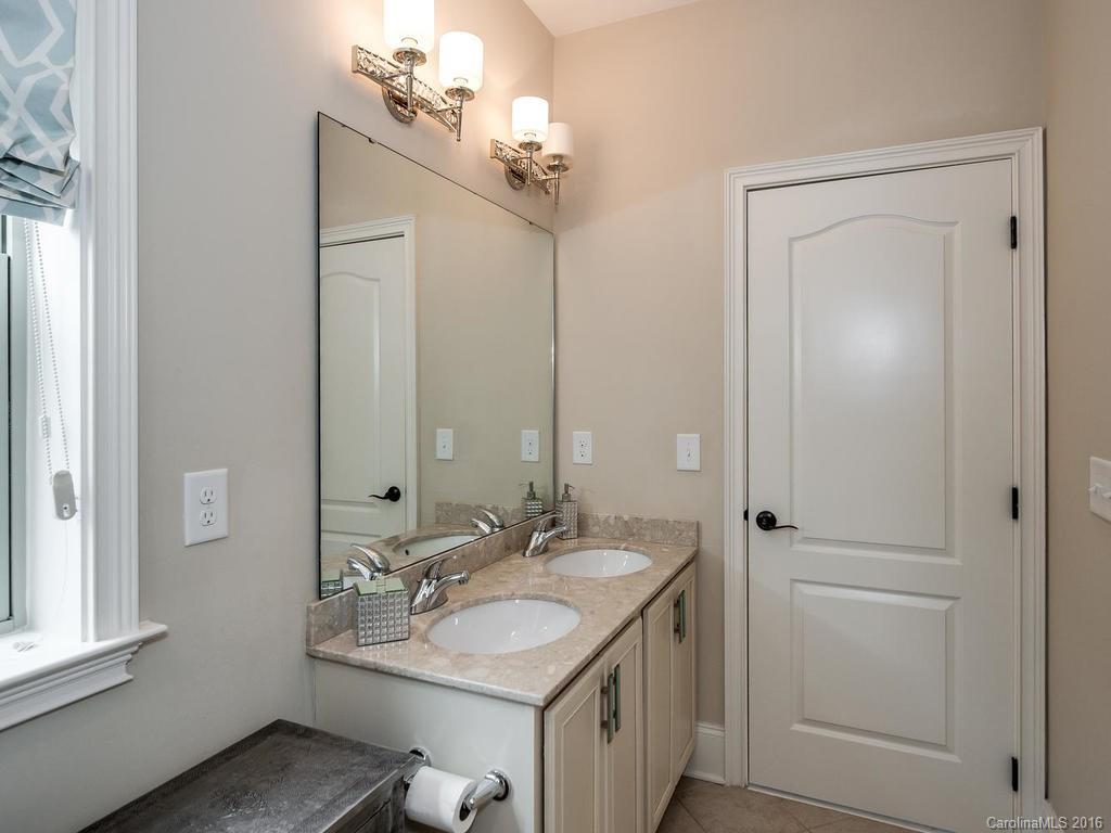 7410 Edenbridge Lane Charlotte NC 28226