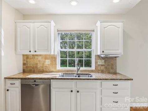 117 Apple Meadow Court Hendersonville NC 28739
