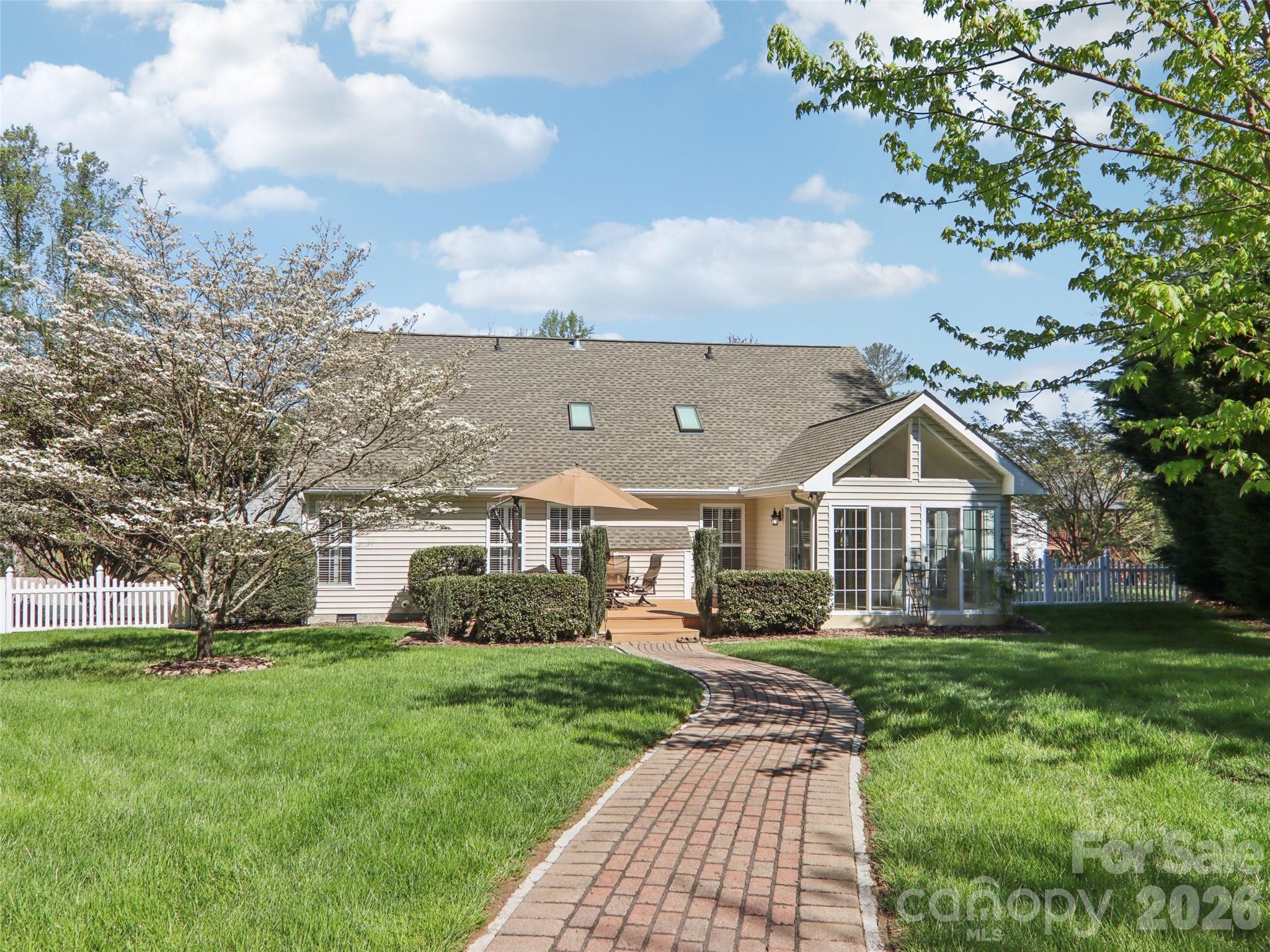117 Apple Meadow Court Hendersonville NC 28739