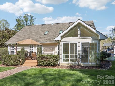 117 Apple Meadow Court Hendersonville NC 28739