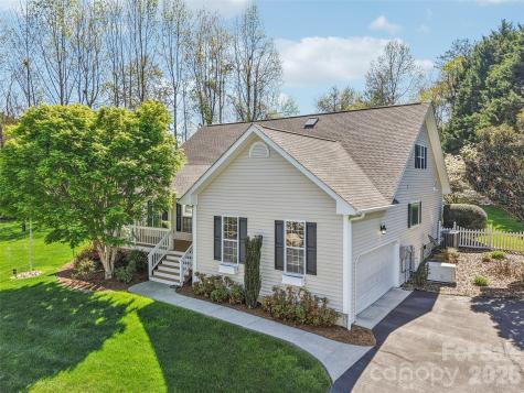 117 Apple Meadow Court Hendersonville NC 28739