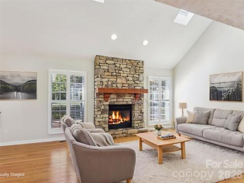117 Apple Meadow Court Hendersonville NC 28739