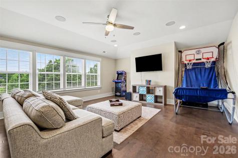 4002 Soleado Drive Matthews NC 28104