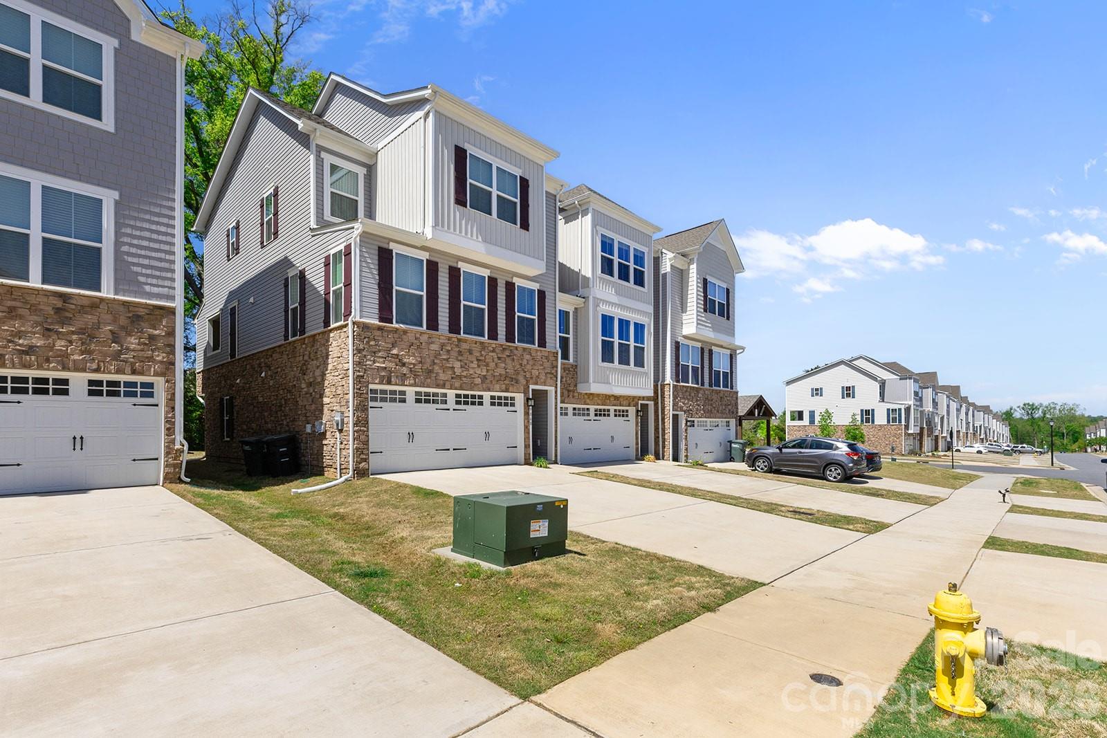 9866 Oaklawn Boulevard NW Huntersville NC 28078