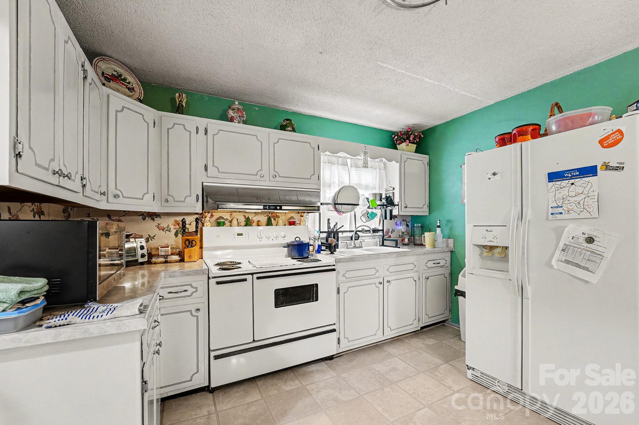 4206 Tipperary Place Charlotte NC 28215