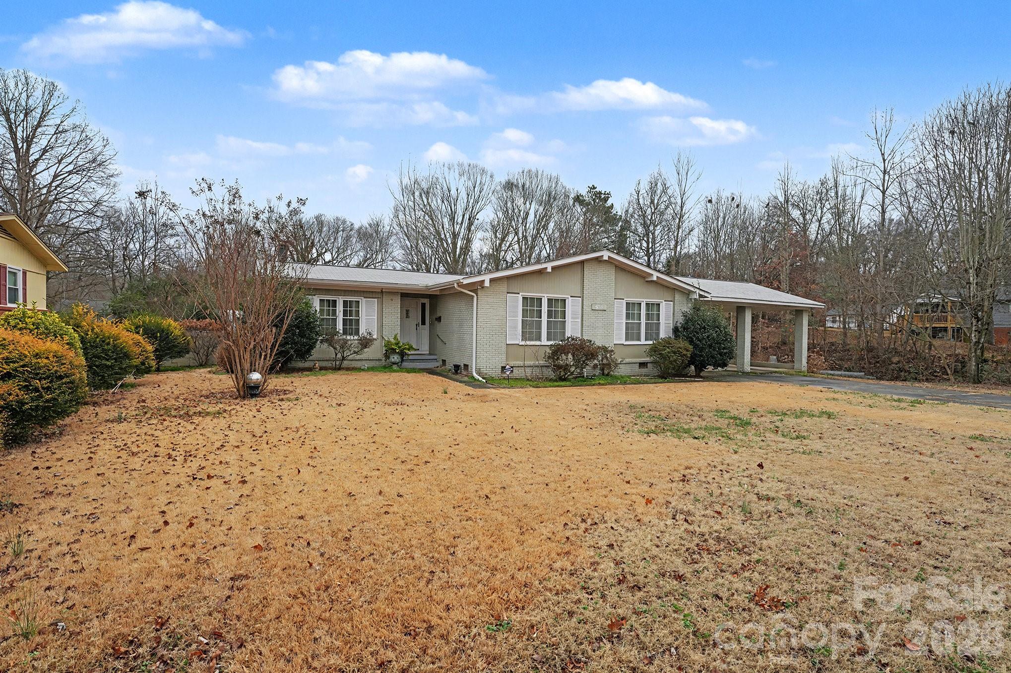 4206 Tipperary Place Charlotte NC 28215