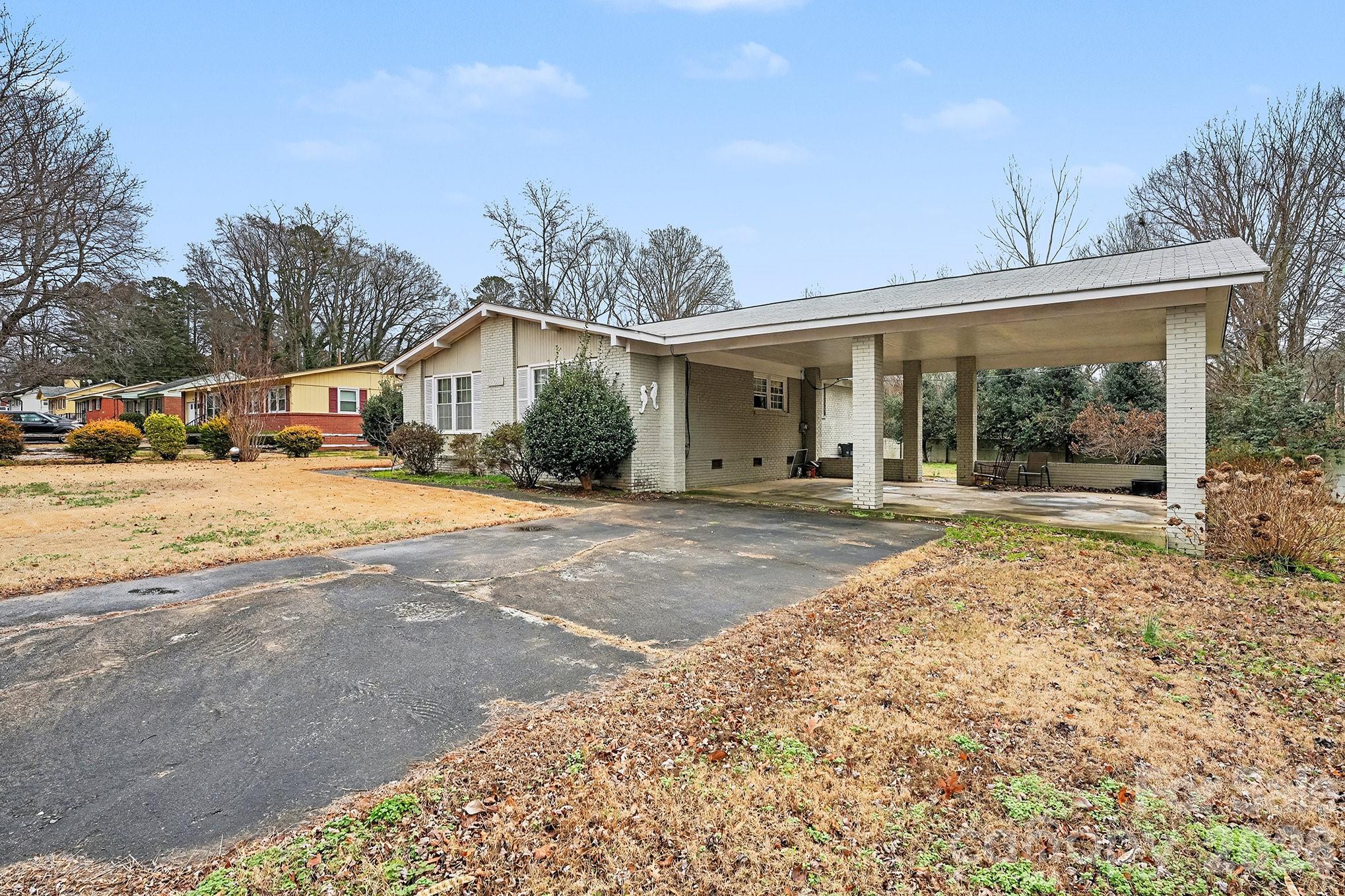 4206 Tipperary Place Charlotte NC 28215