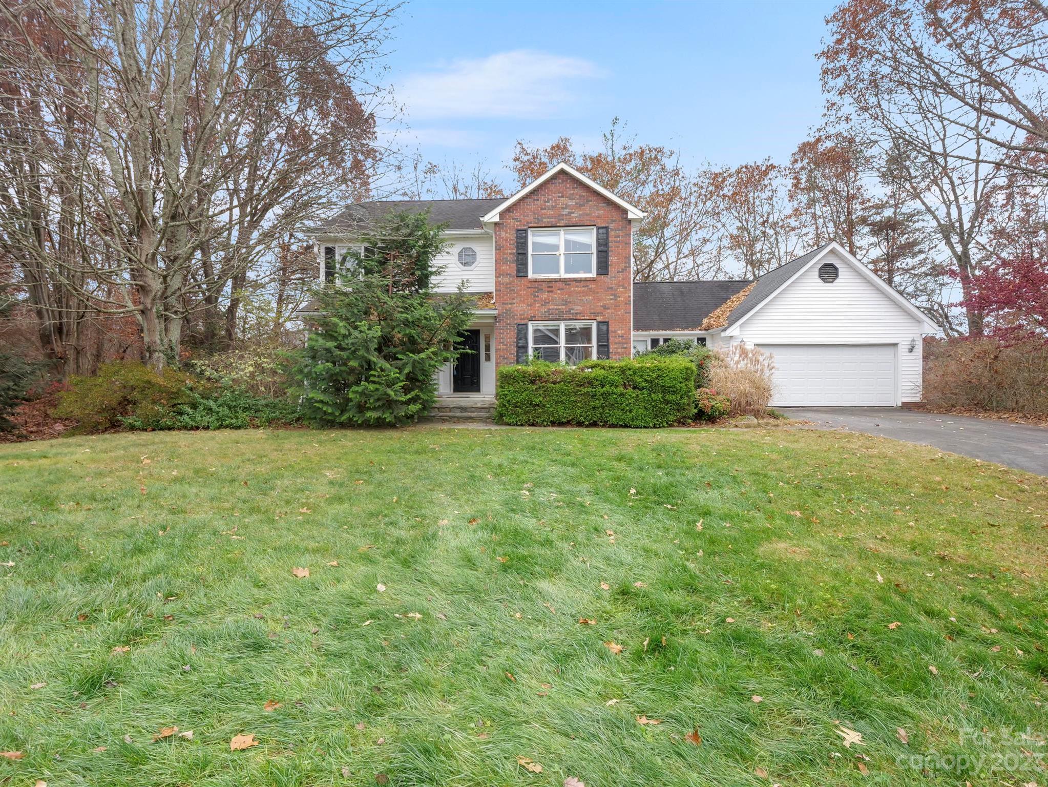 4 New Cross South Asheville NC 28805
