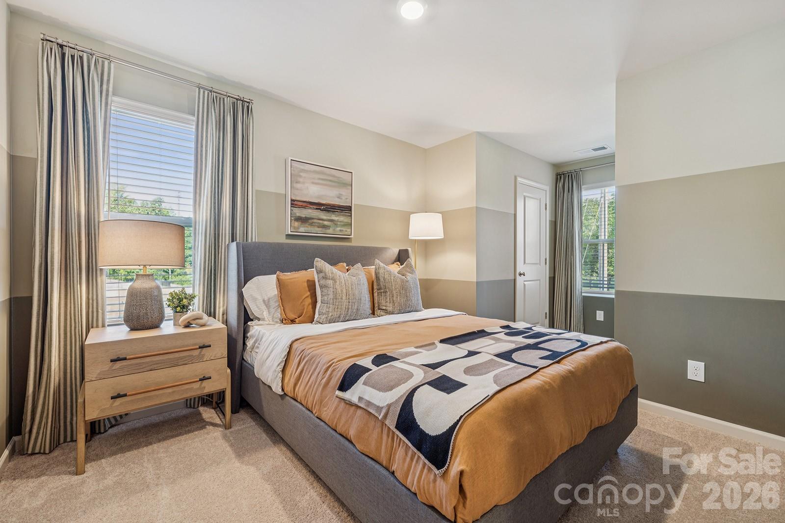 4618 Lakeview Road Charlotte NC 28216