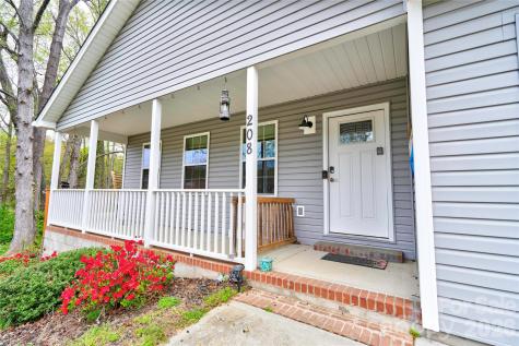 208 N Poston Street Shelby NC 28150