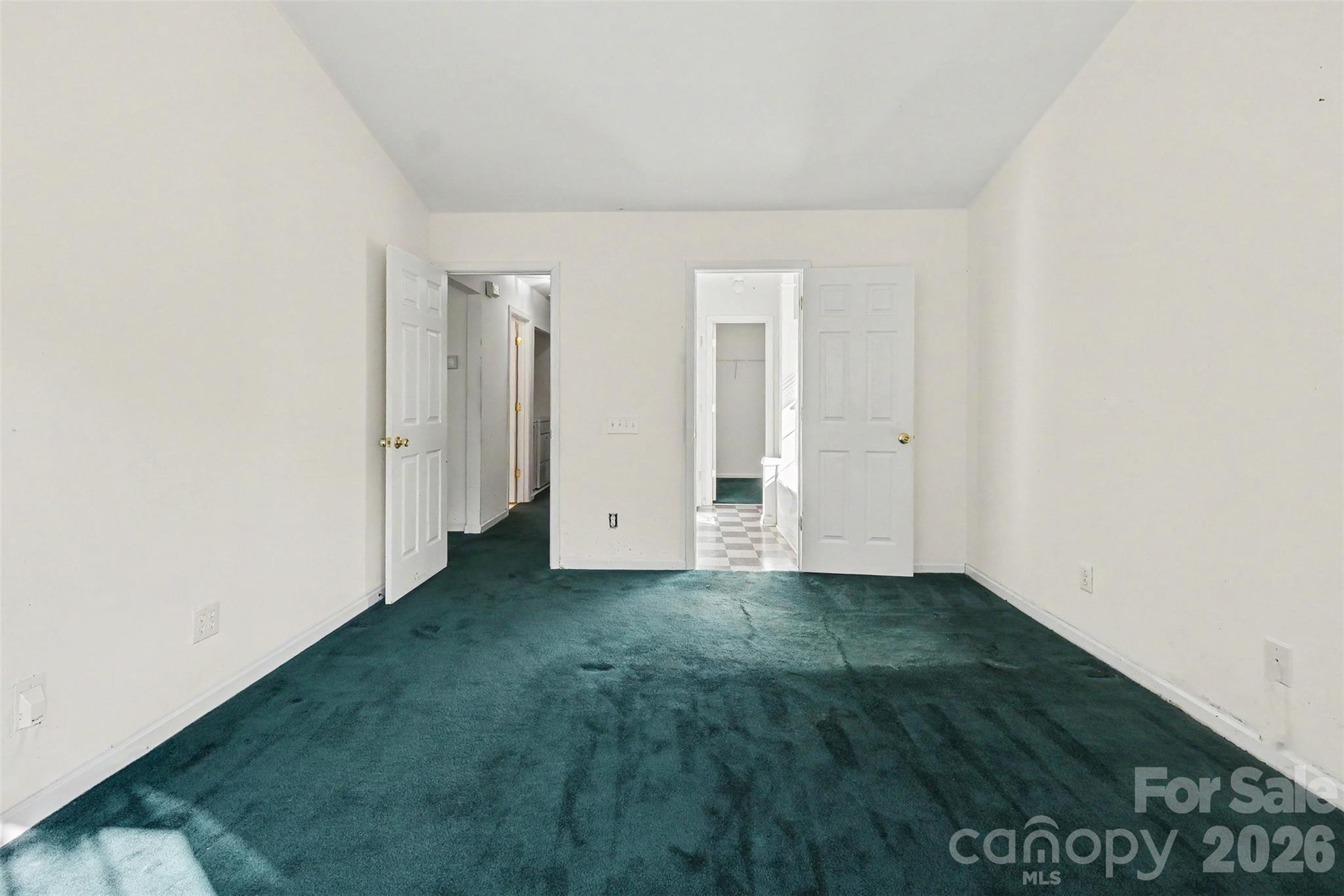 7516 Double Springs Court Charlotte NC 28262