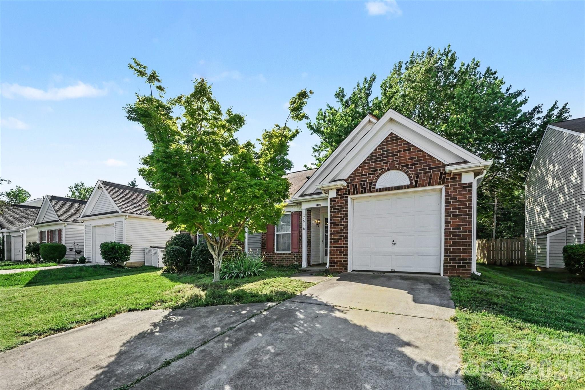 7516 Double Springs Court Charlotte NC 28262