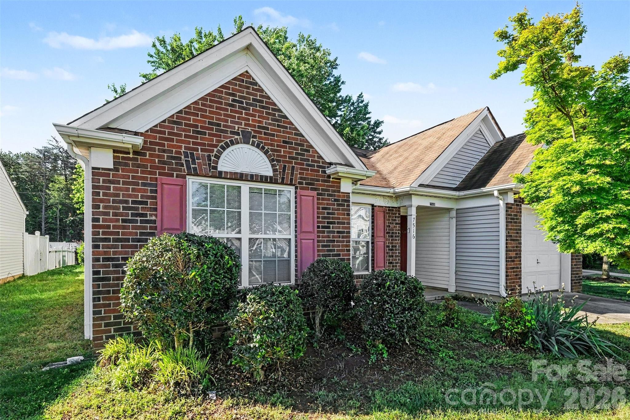 7516 Double Springs Court Charlotte NC 28262