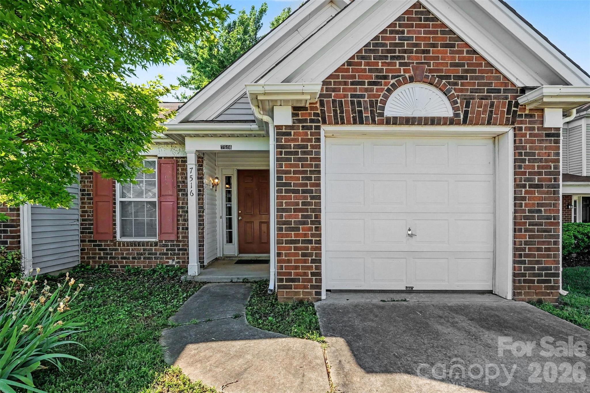 7516 Double Springs Court Charlotte NC 28262