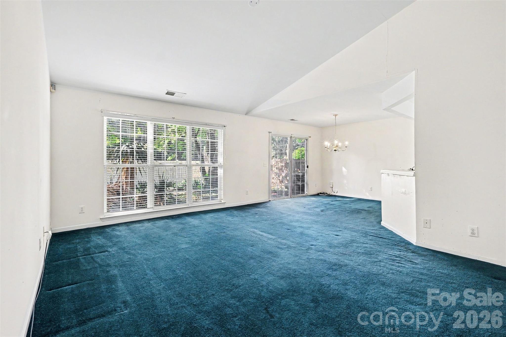 7516 Double Springs Court Charlotte NC 28262