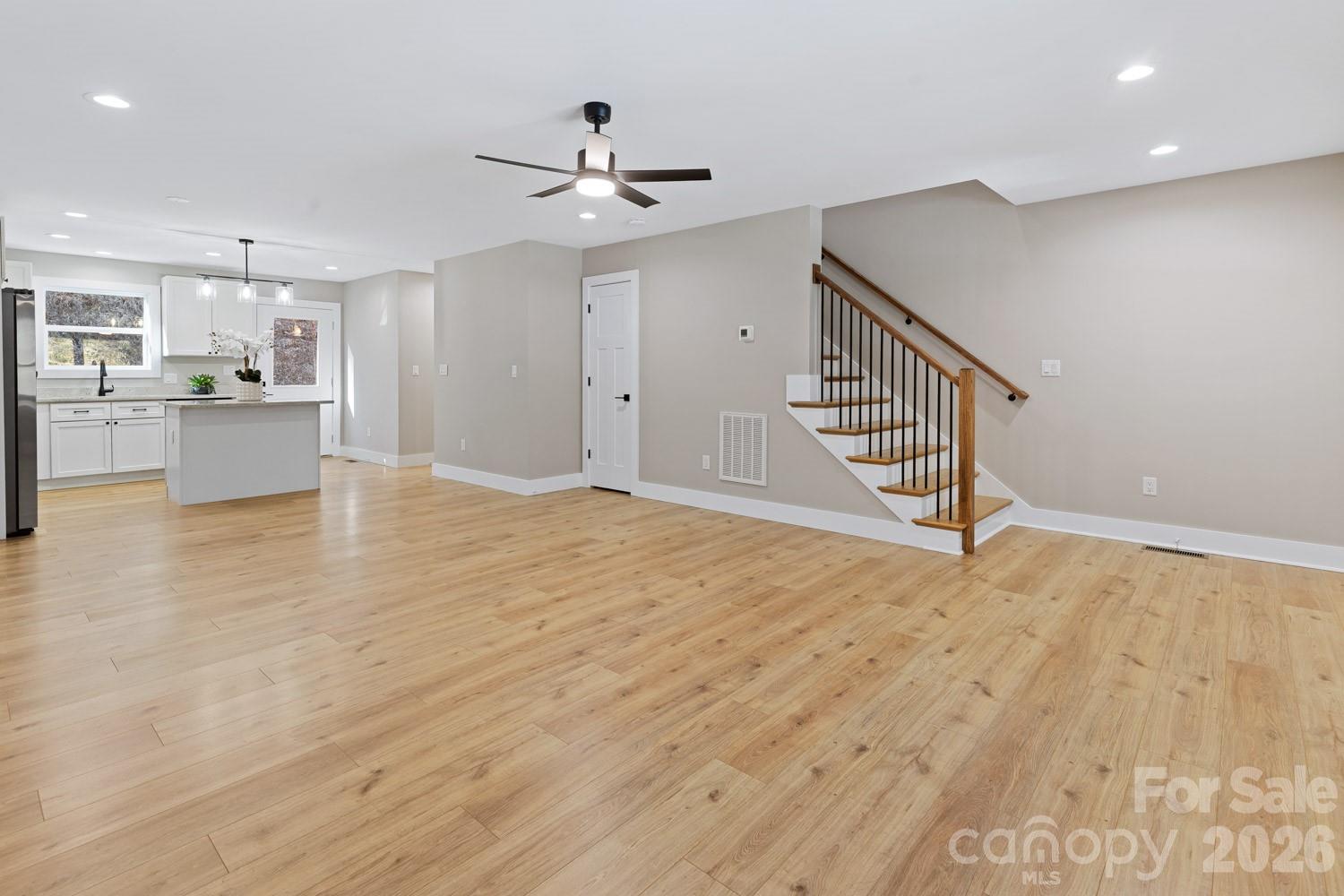 328 Bowditch Street Burnsville NC 28714