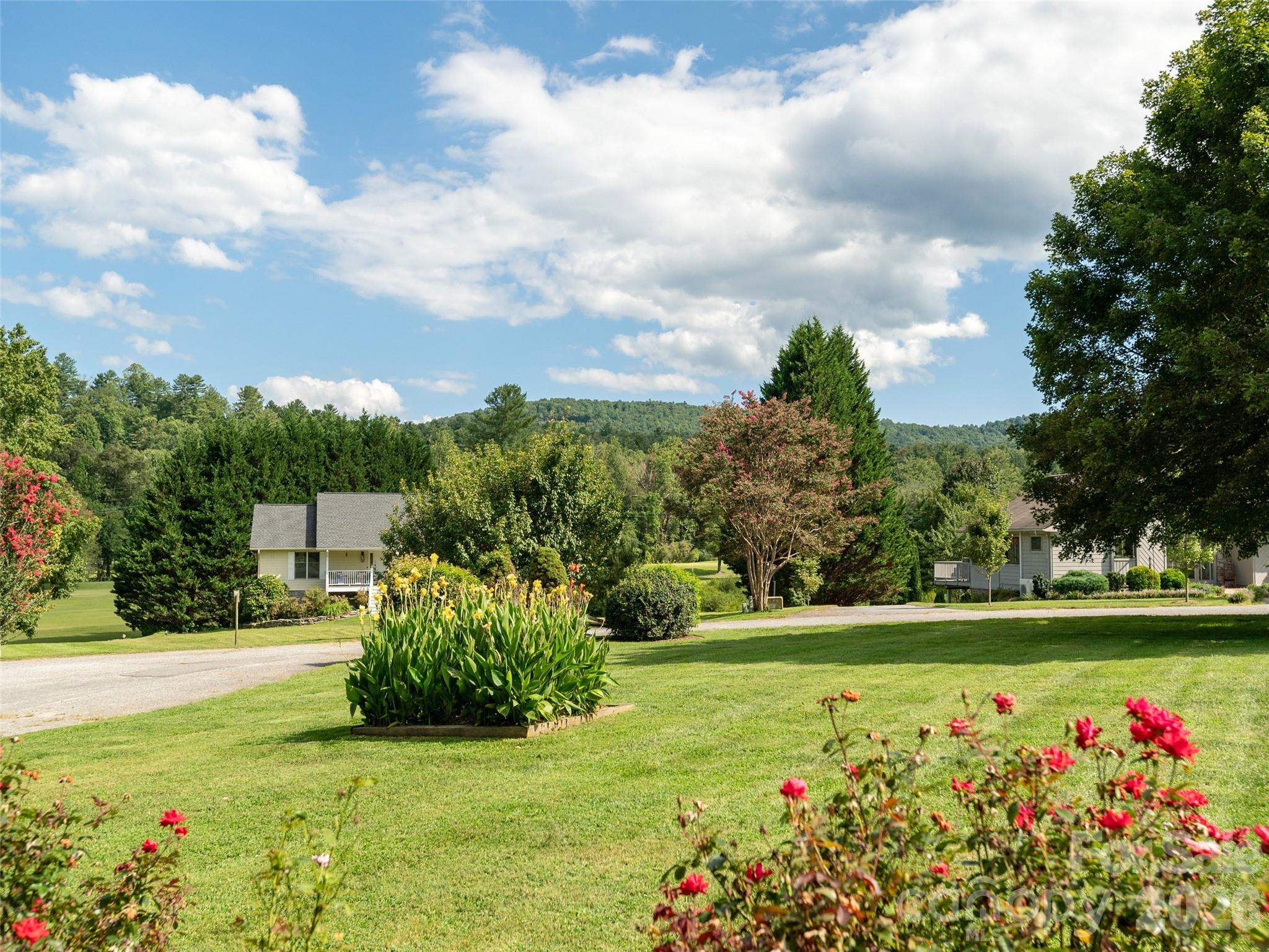 504 Crooked Creek Road Hendersonville NC 28739