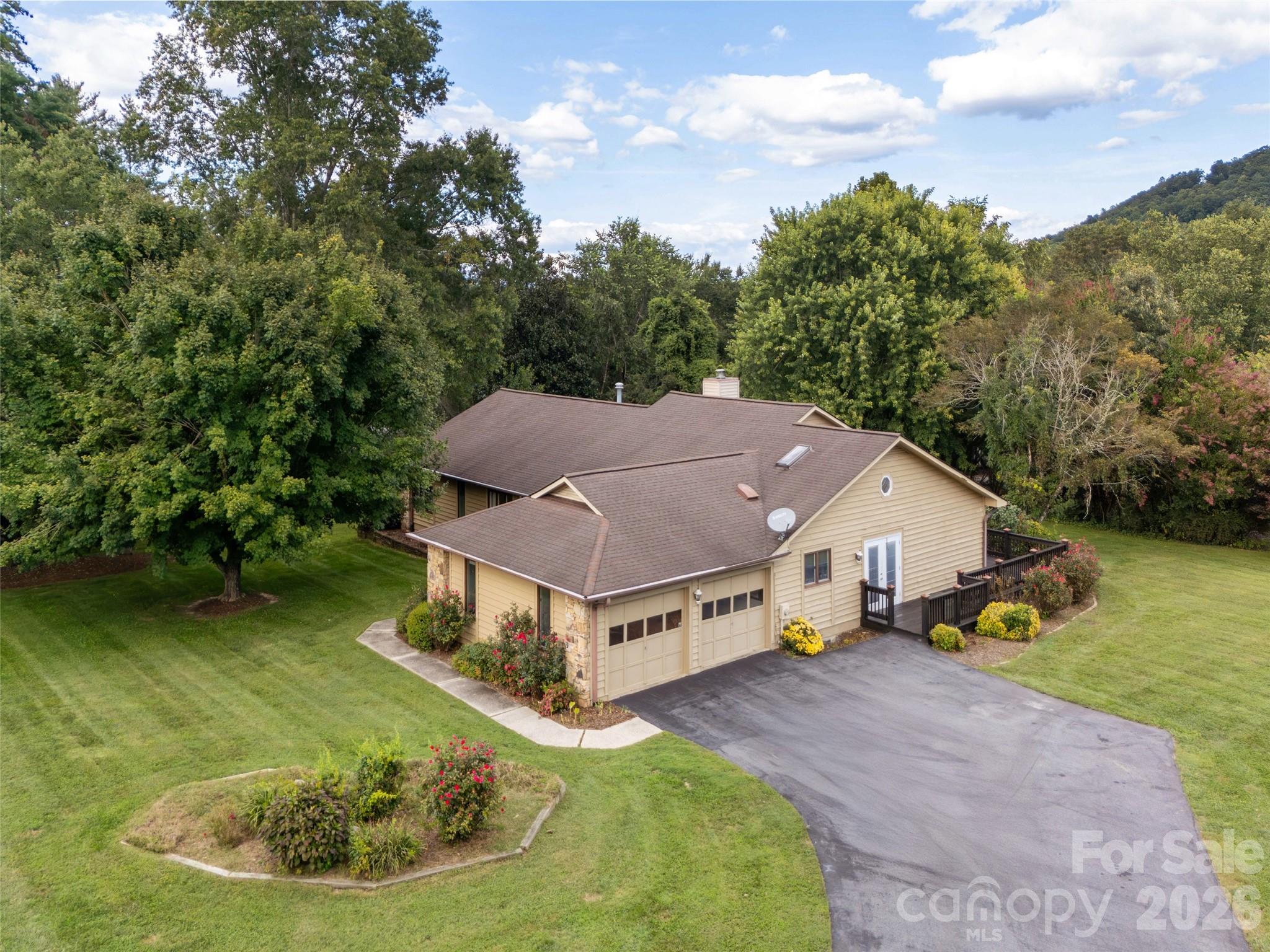 504 Crooked Creek Road Hendersonville NC 28739