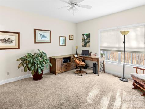 4 Holiday Drive Arden NC 28704