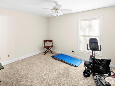 4 Holiday Drive Arden NC 28704