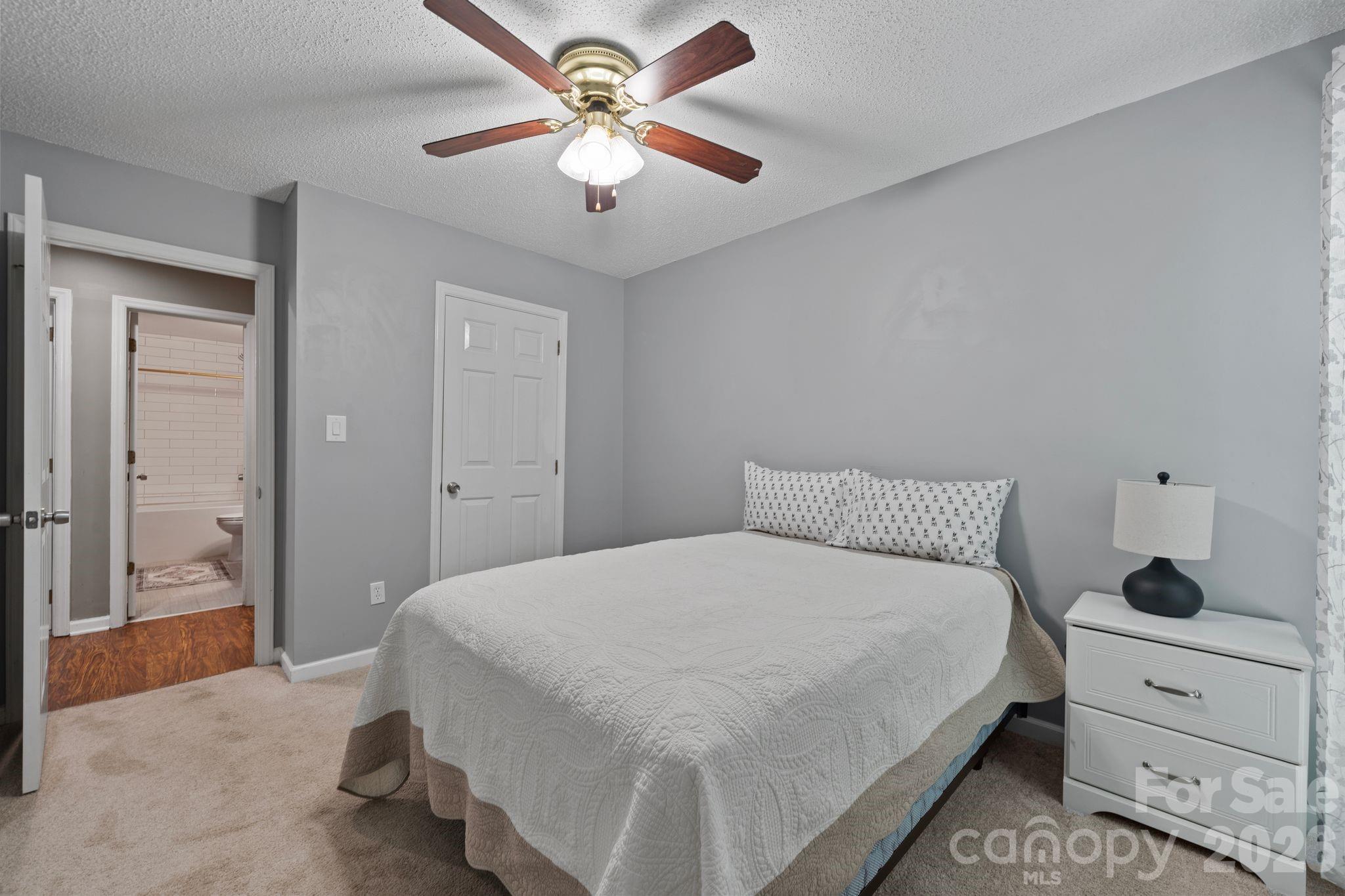 12001 Lazy Willow Lane Charlotte NC 28273
