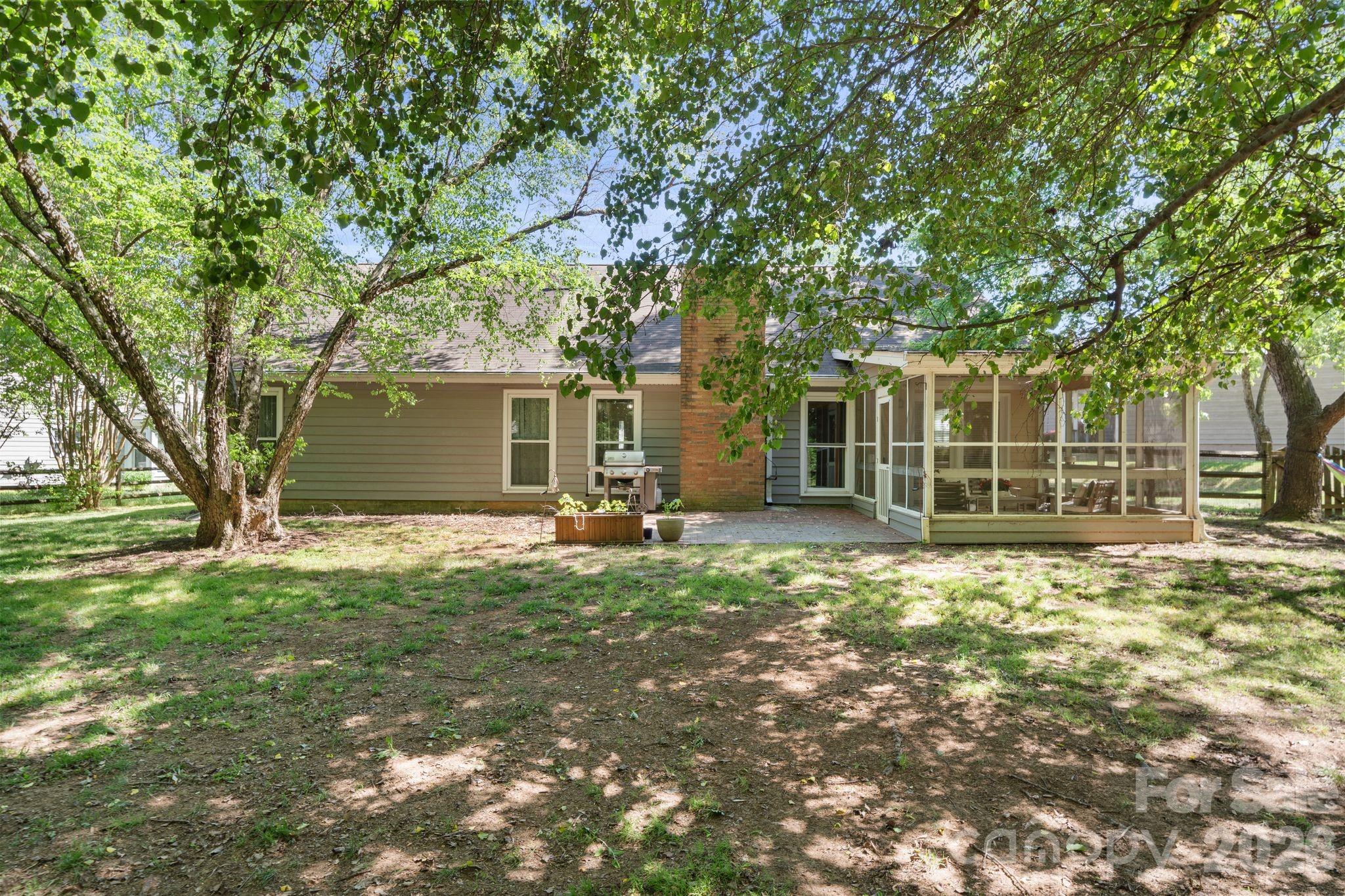 12001 Lazy Willow Lane Charlotte NC 28273