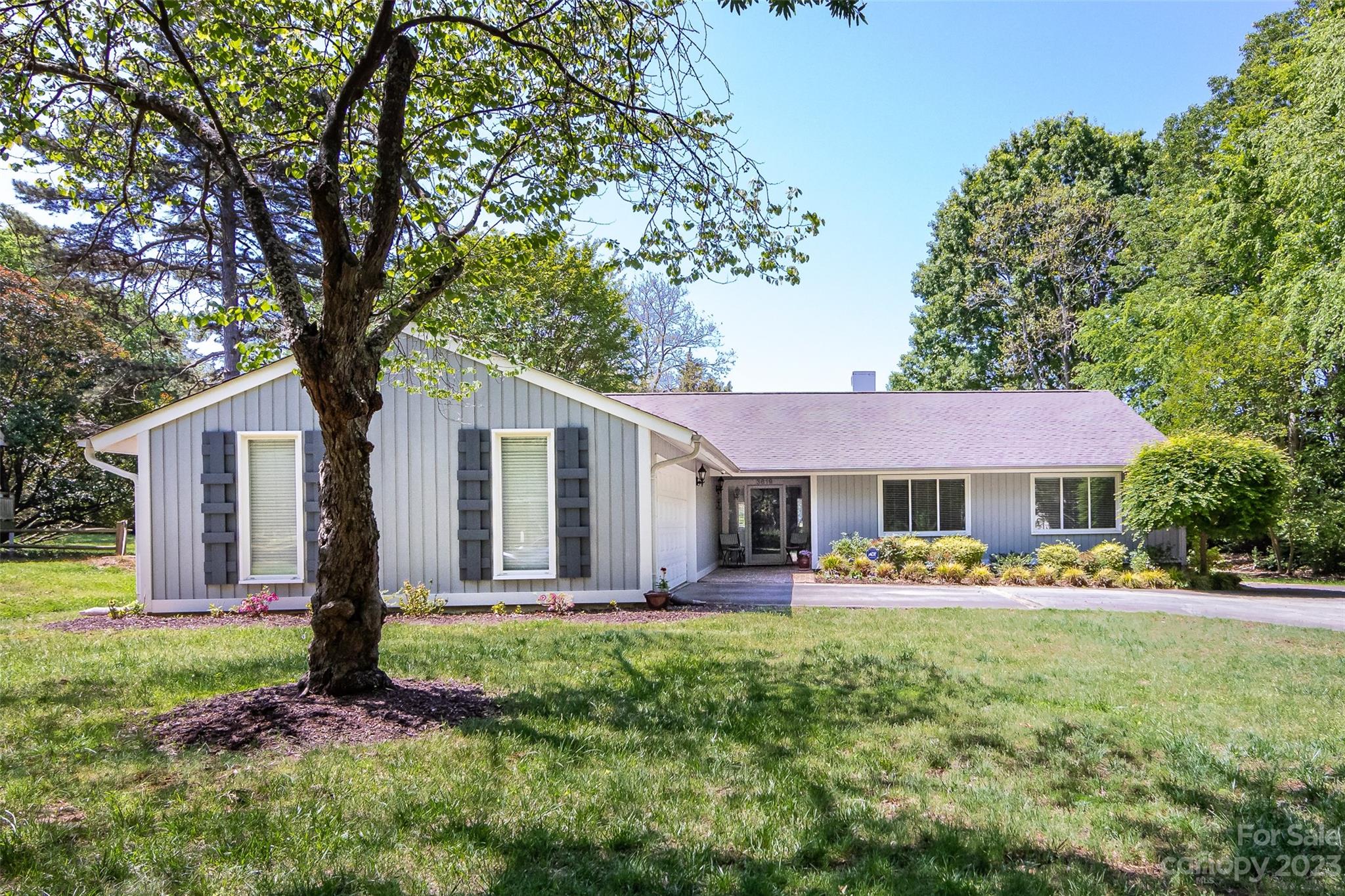 3619 Chilham Place Charlotte NC 28226