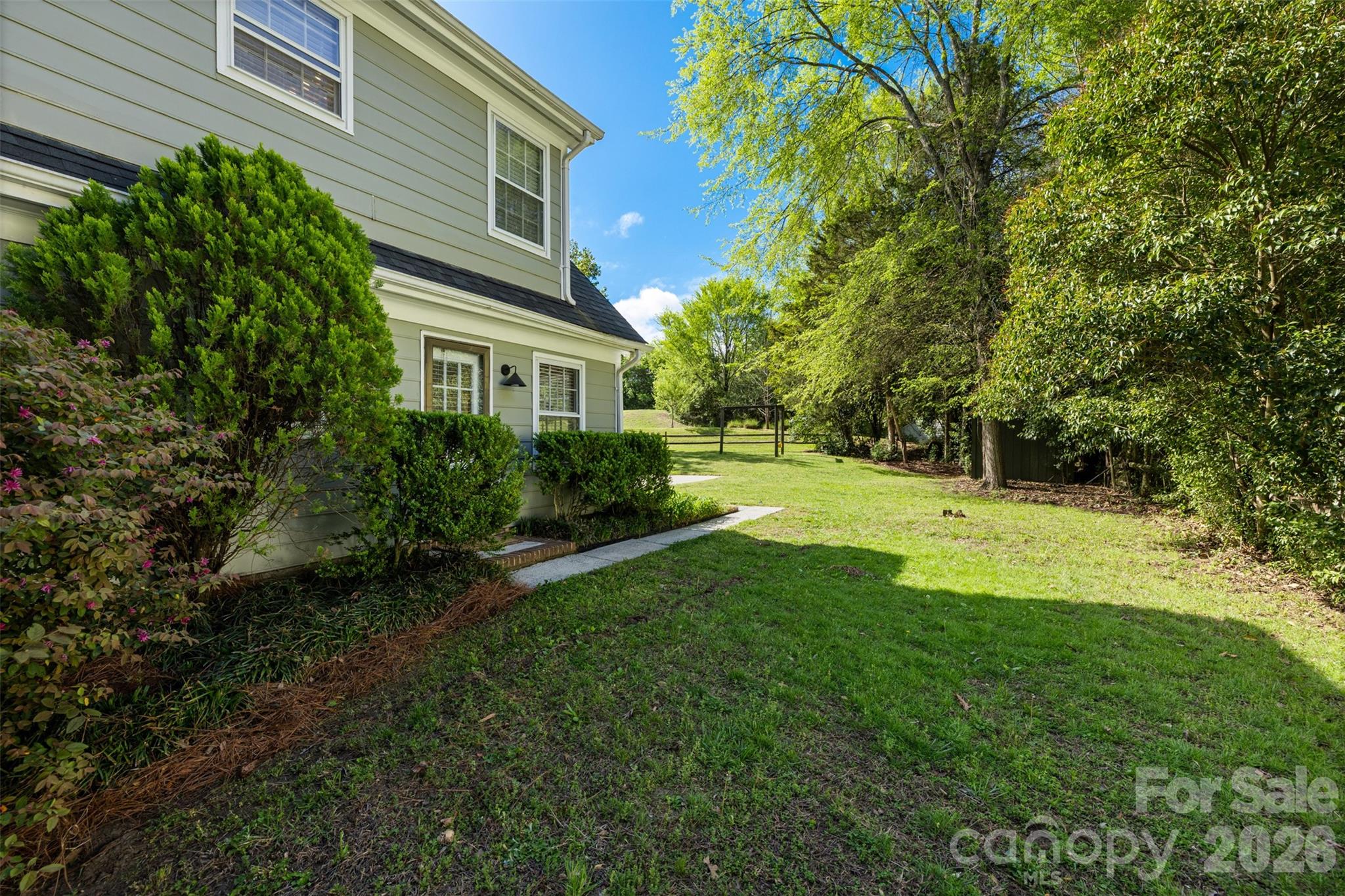 7456 Crowflock Court Charlotte NC 28226