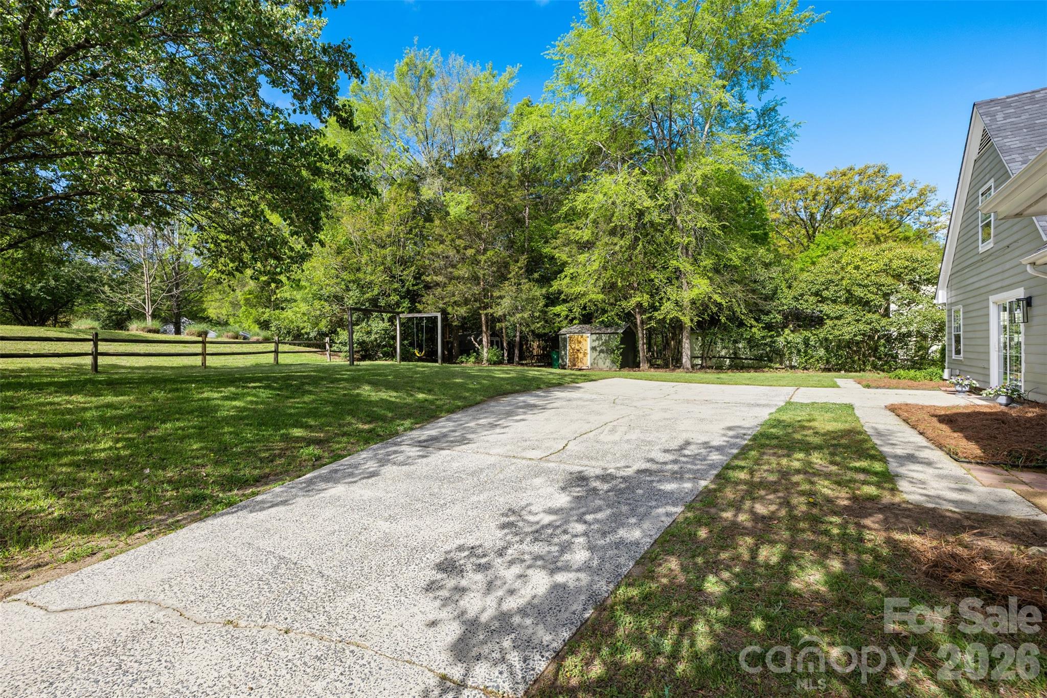 7456 Crowflock Court Charlotte NC 28226