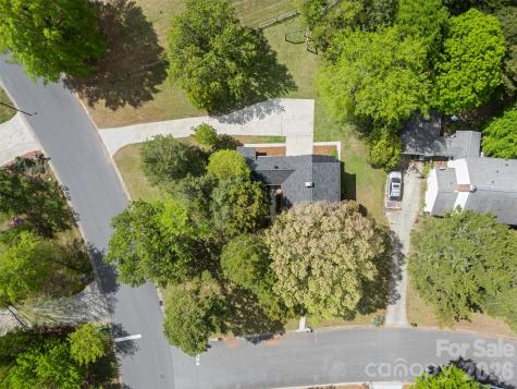 7456 Crowflock Court Charlotte NC 28226