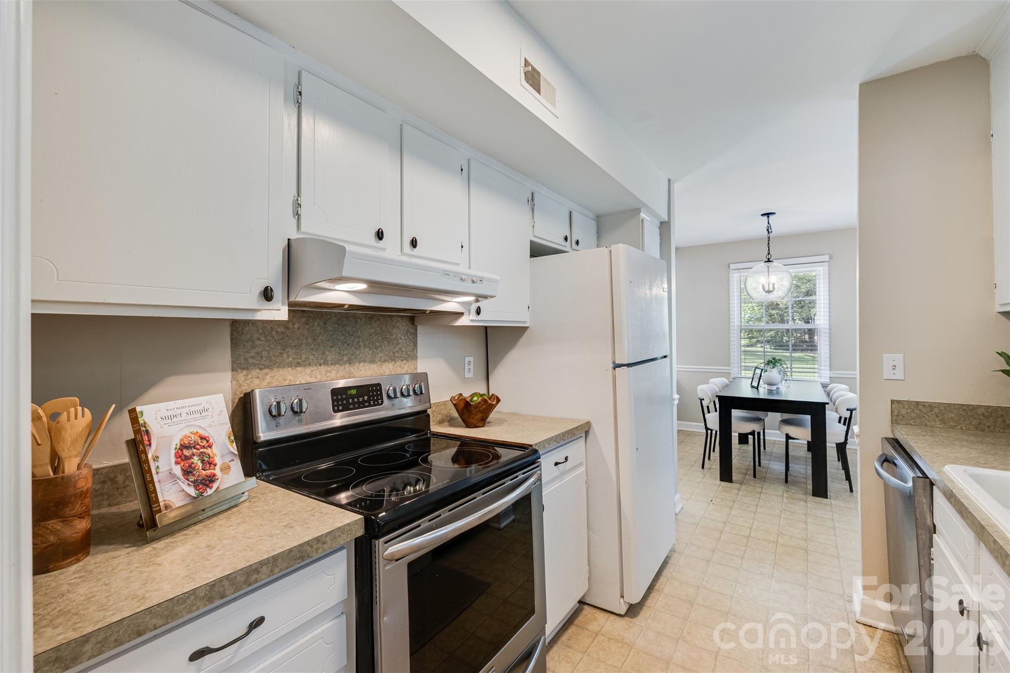 7456 Crowflock Court Charlotte NC 28226