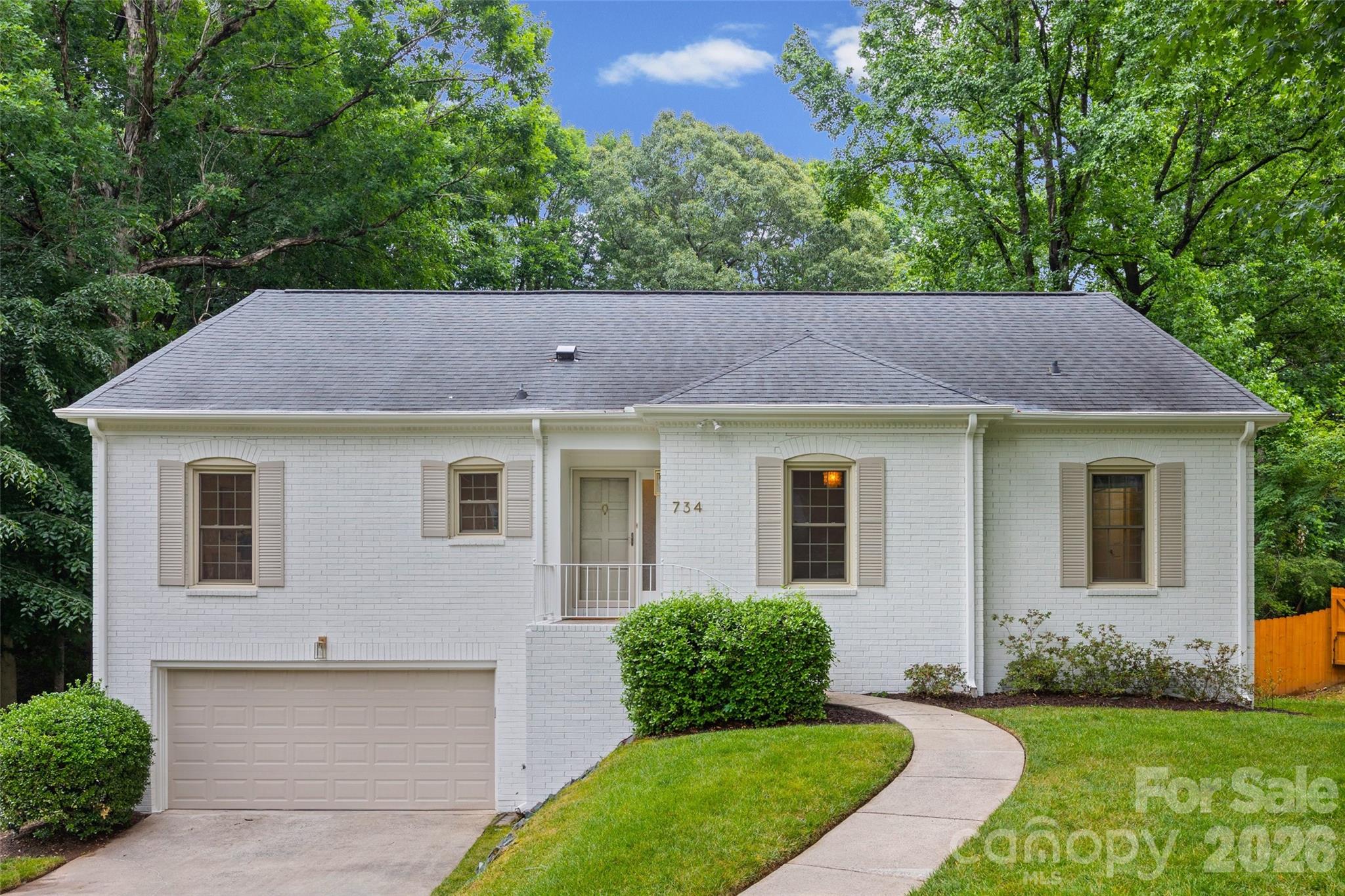 734 Charter Place Charlotte NC 28211