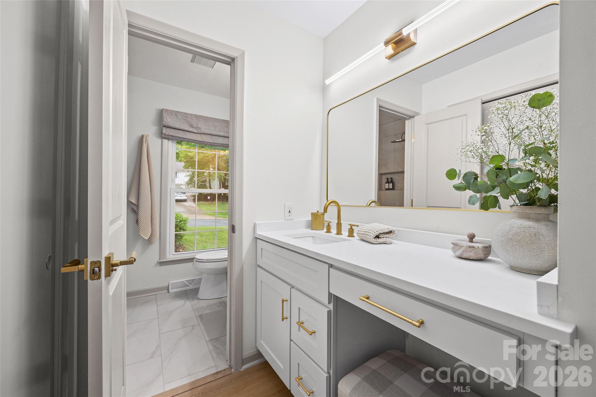734 Charter Place Charlotte NC 28211