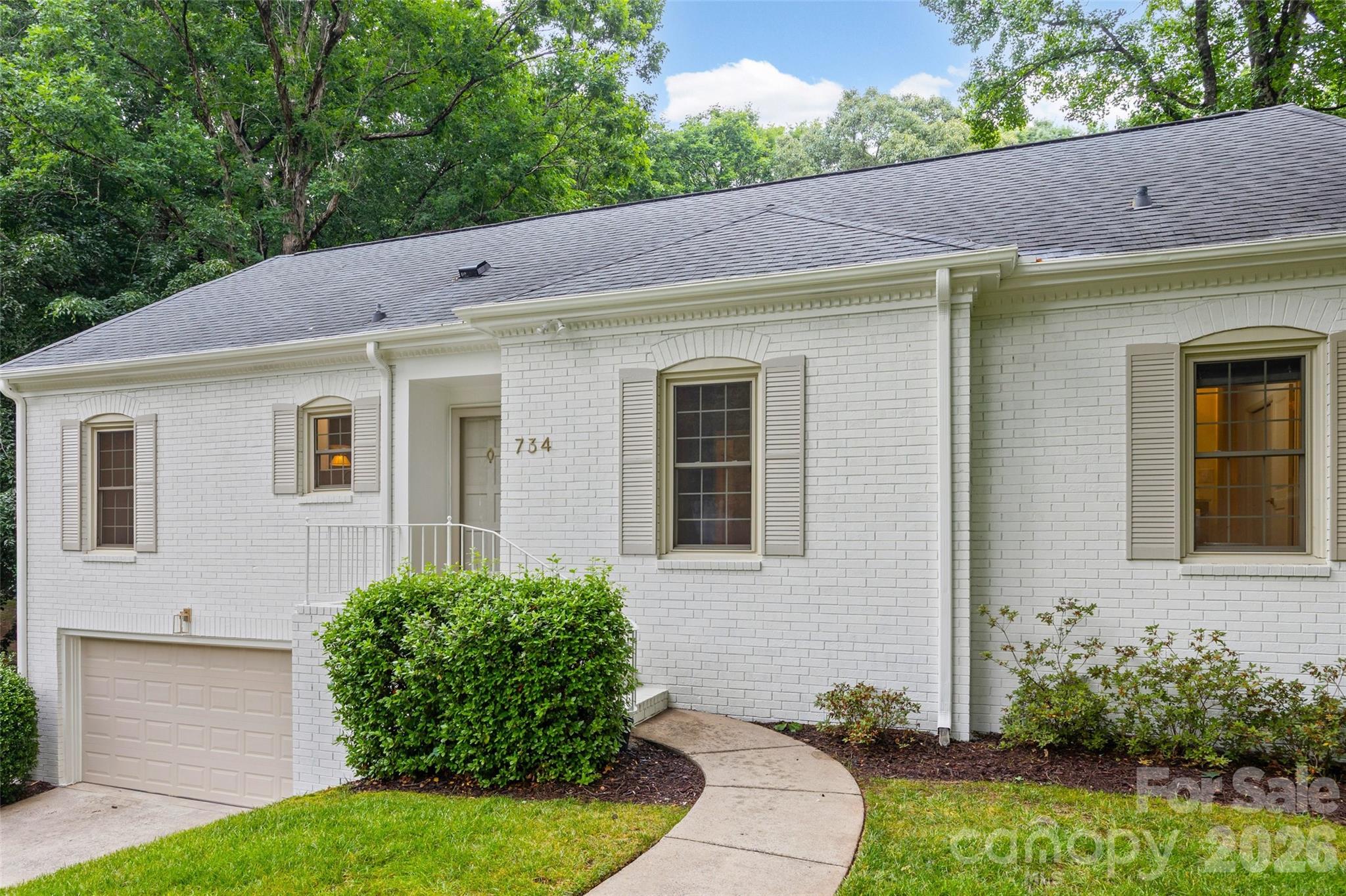 734 Charter Place Charlotte NC 28211