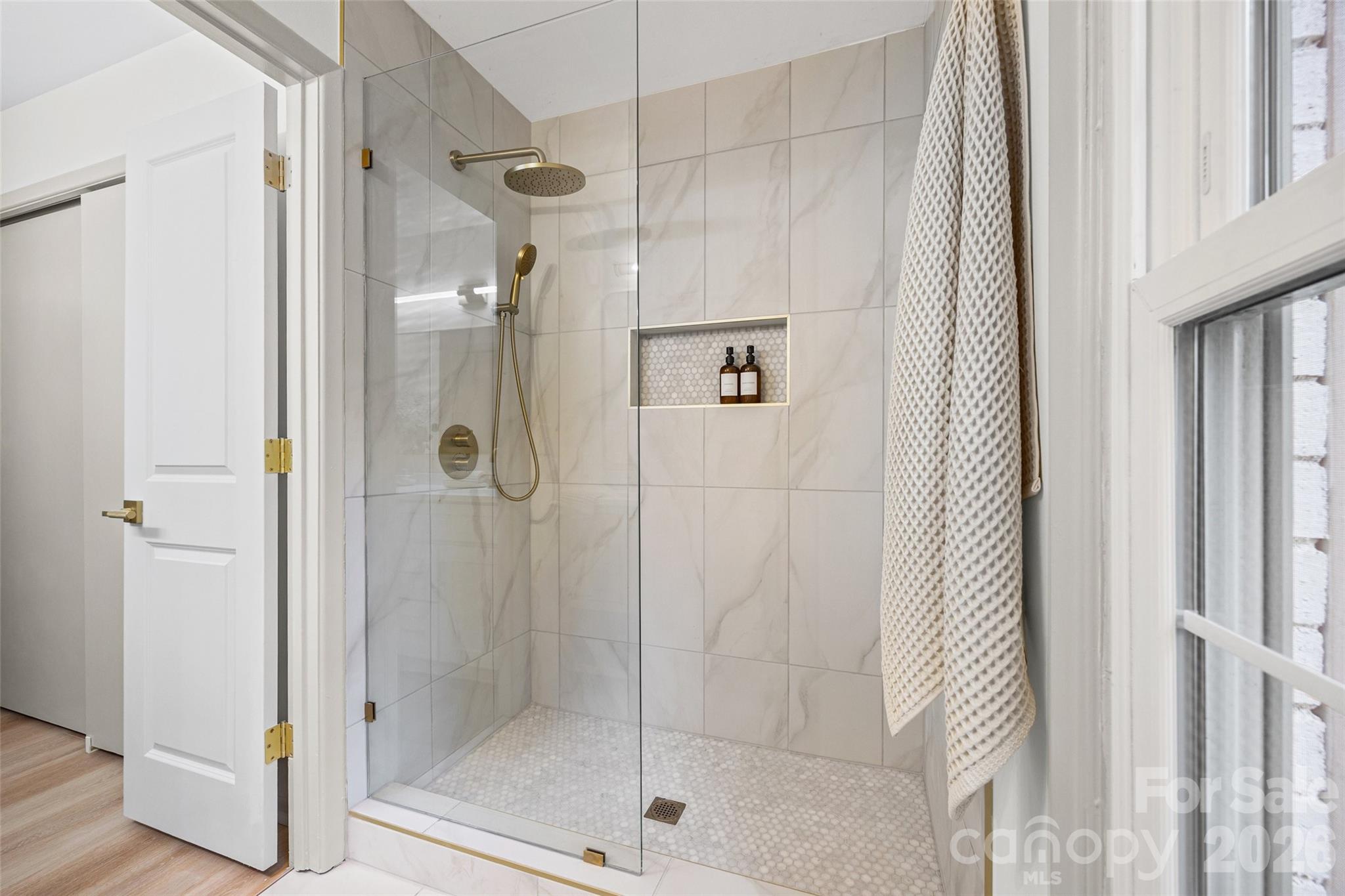 734 Charter Place Charlotte NC 28211