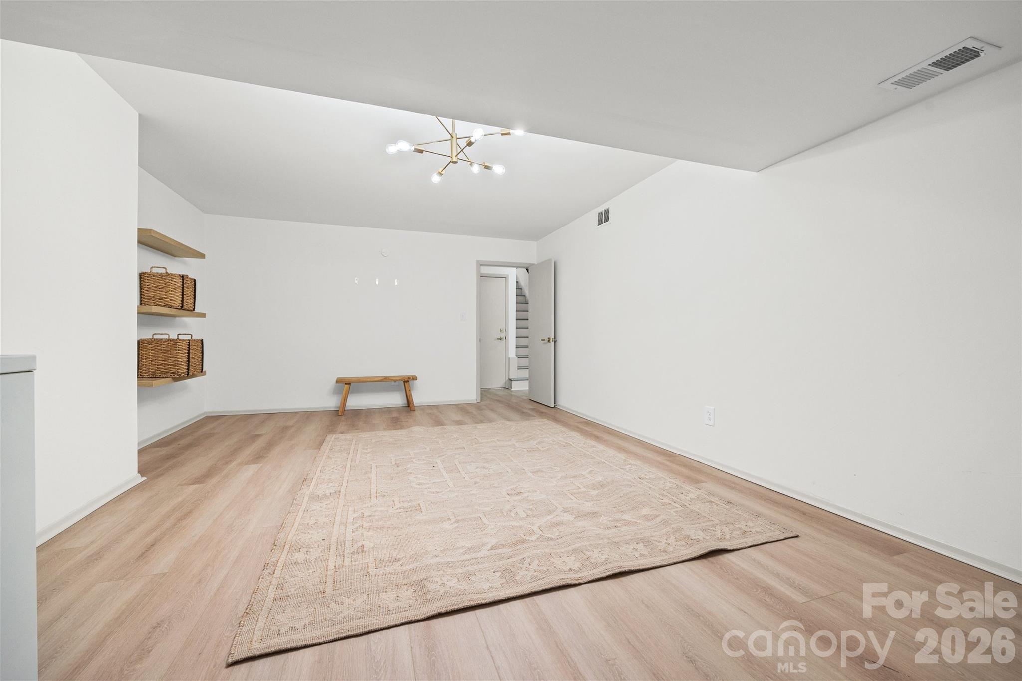 734 Charter Place Charlotte NC 28211