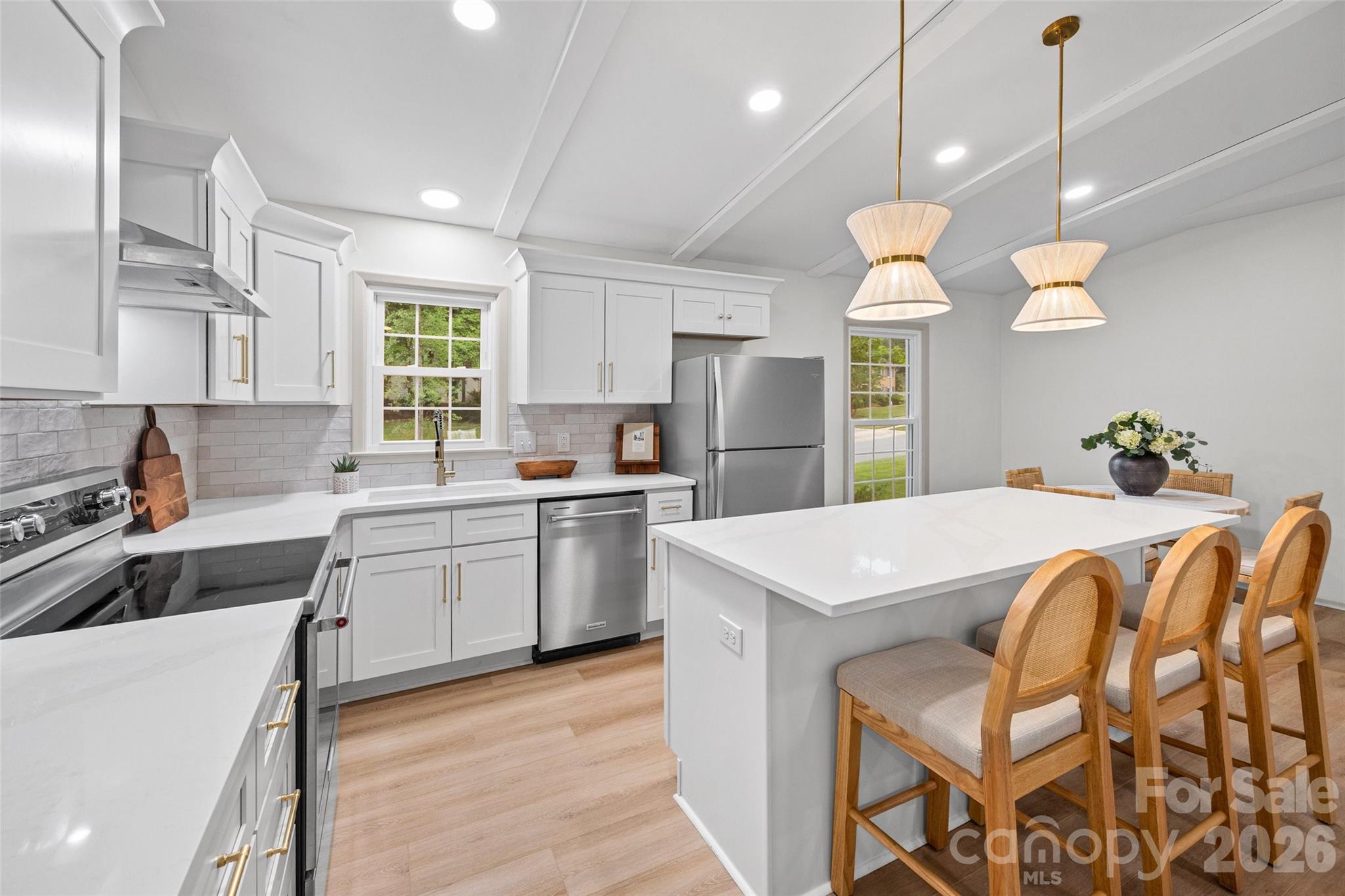 734 Charter Place Charlotte NC 28211