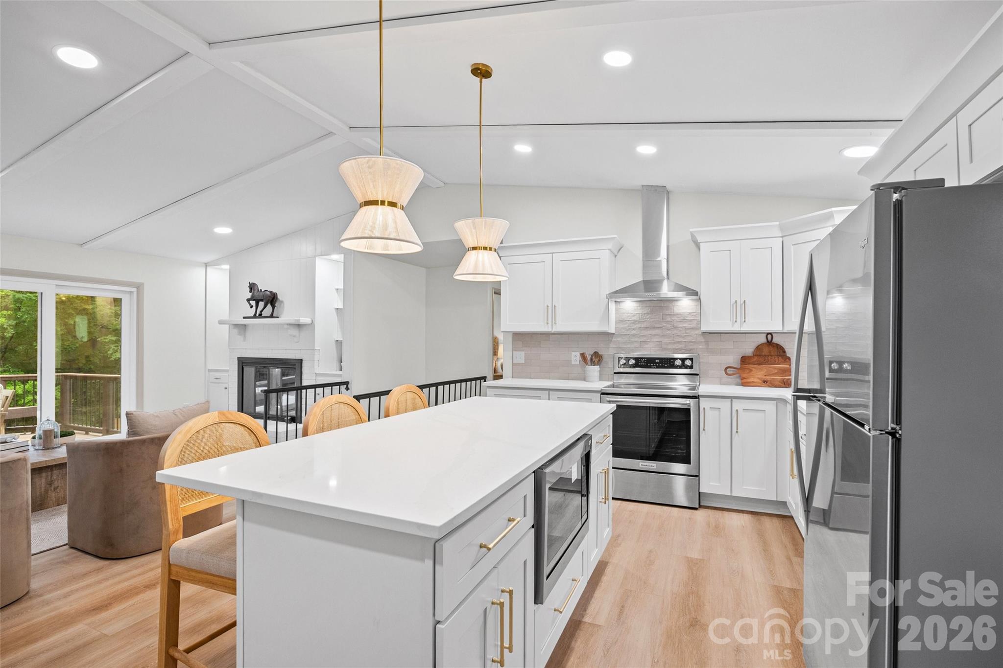 734 Charter Place Charlotte NC 28211