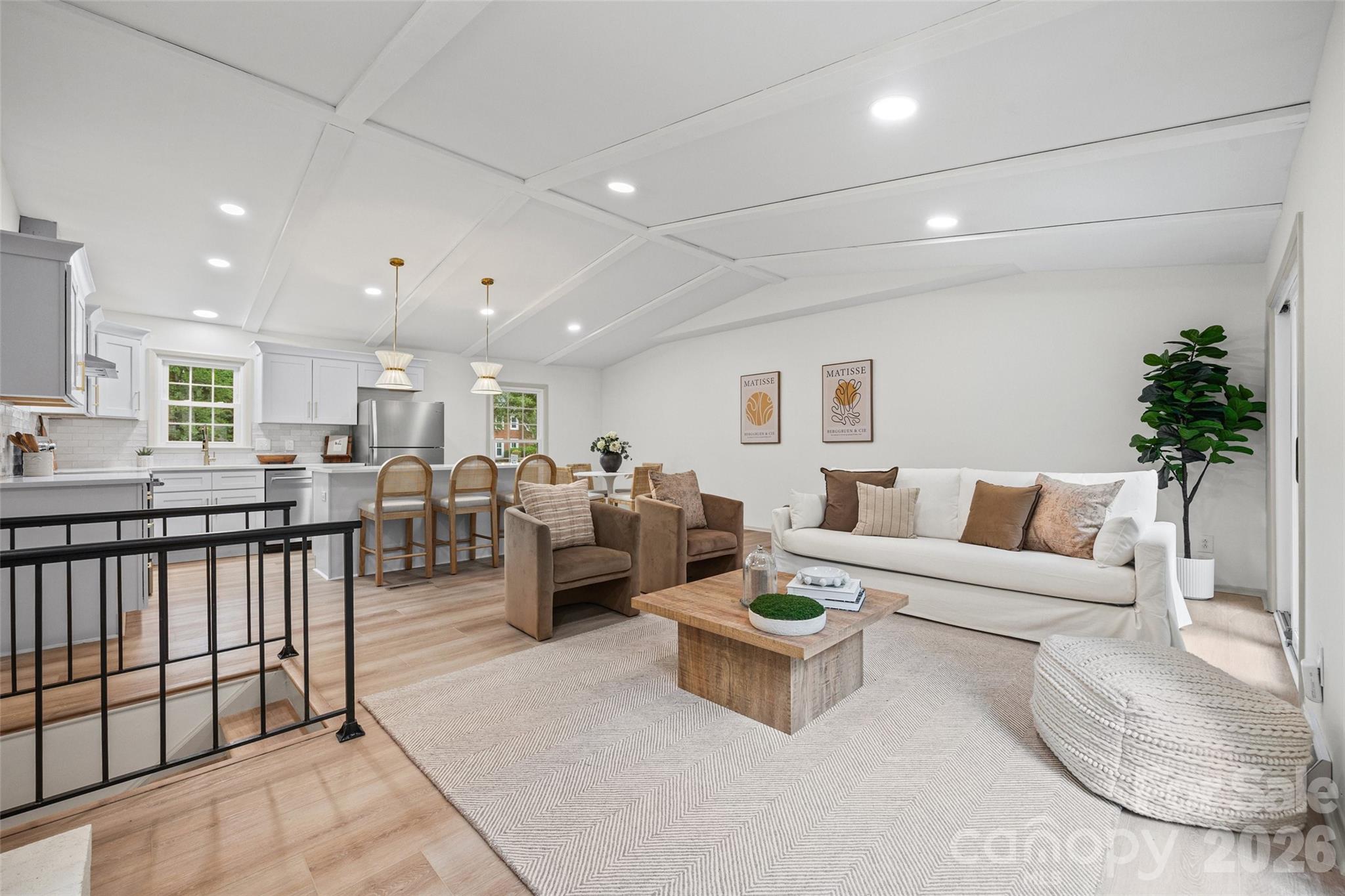 734 Charter Place Charlotte NC 28211